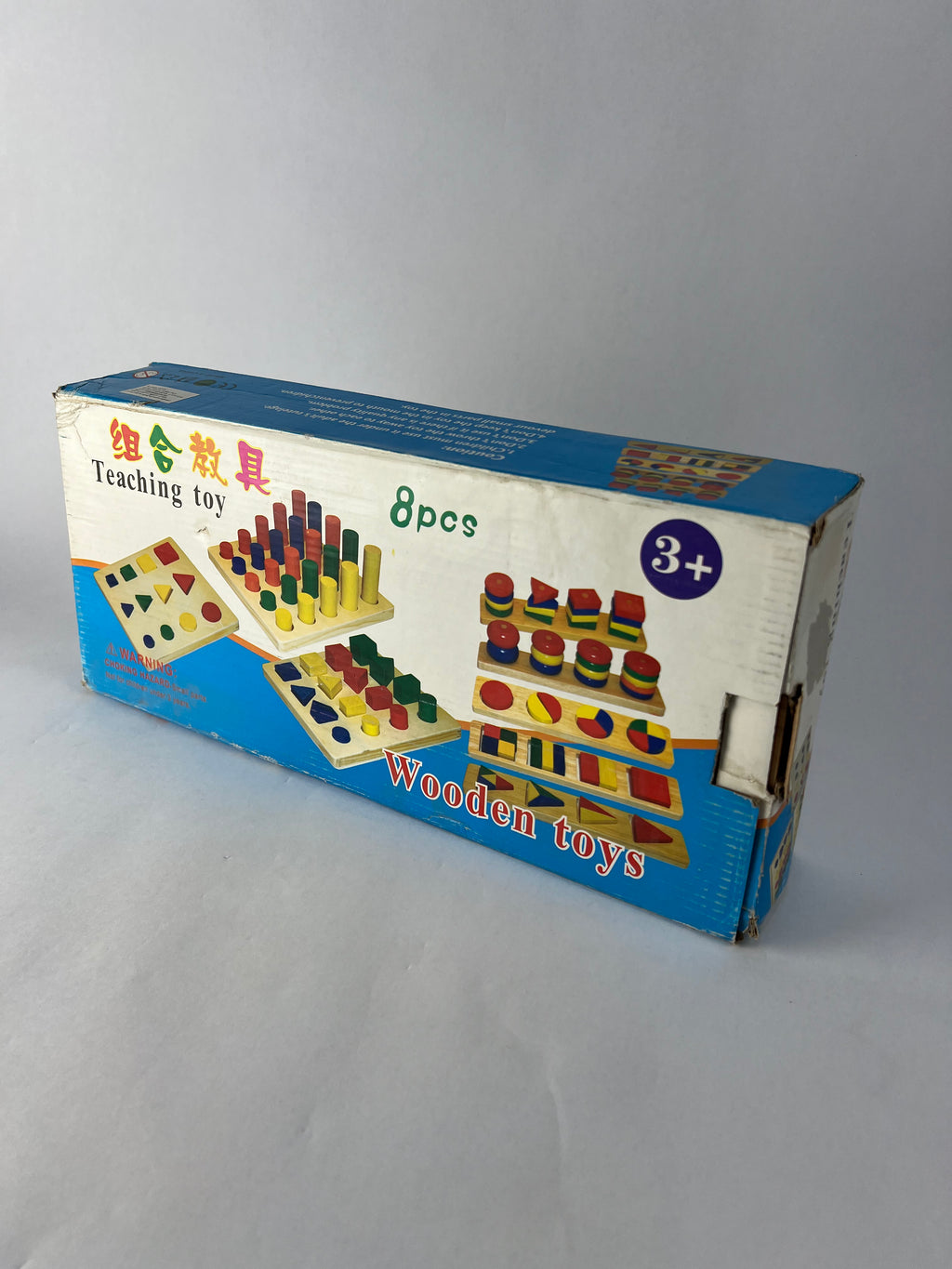 8 pieces wooden toys