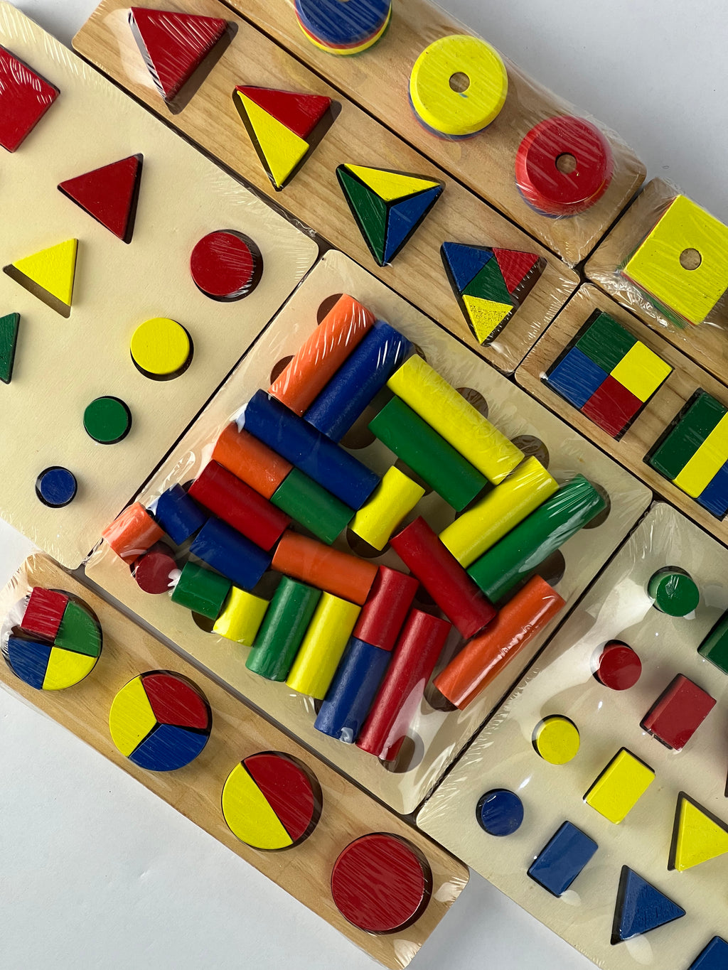 8 pieces wooden toys