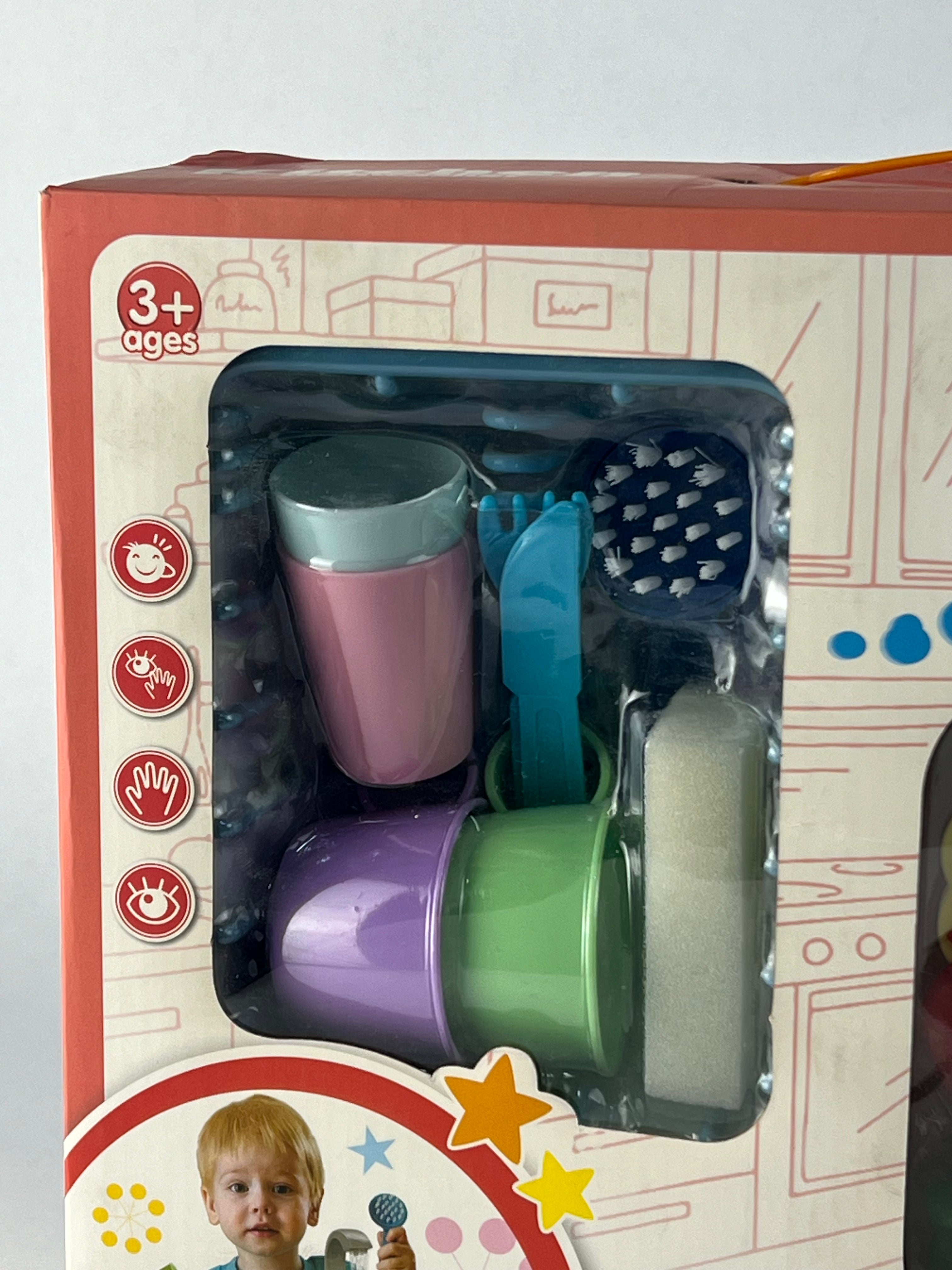 Kitchen dish washer