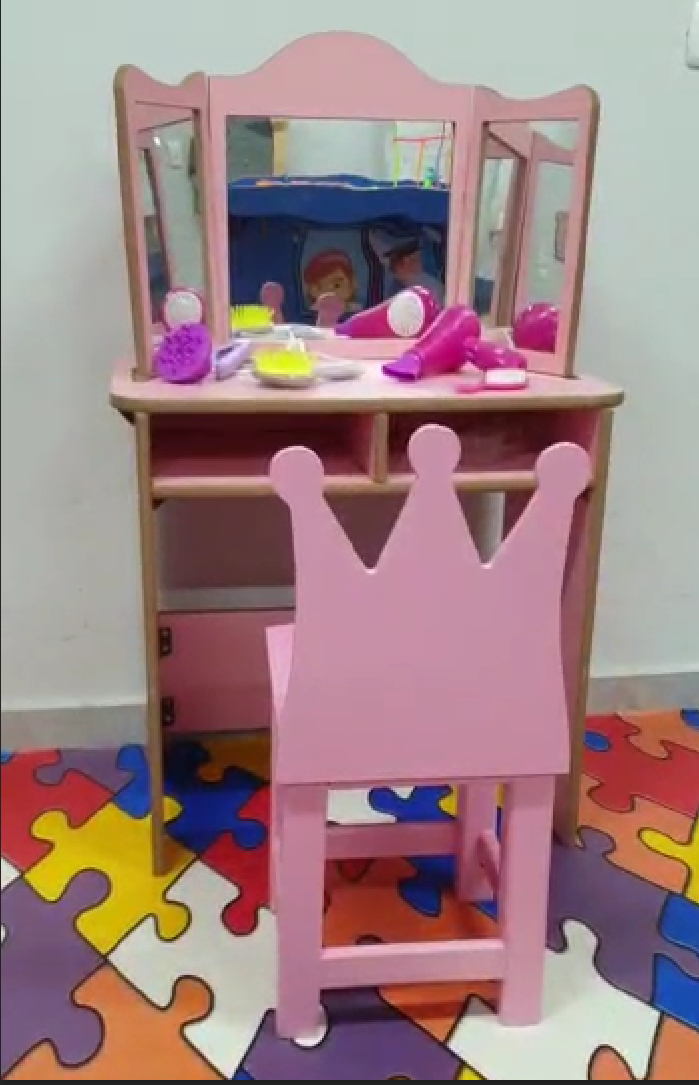 Pretend Hair Salon Wooden Play Set