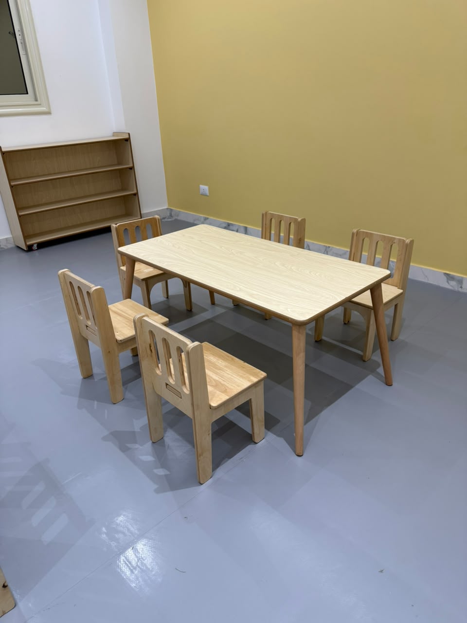 Montessori Table size 120*120 cm